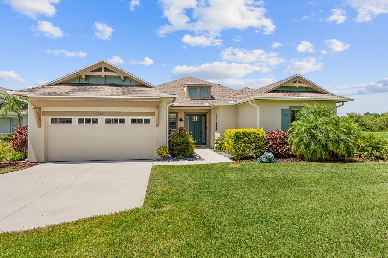 16230 Oak Breeze Ct - Photo 3 of 35