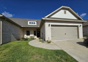 featured image of 1862 Finch Ln