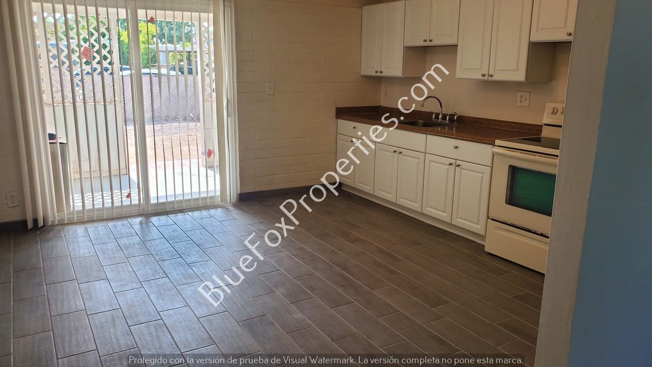 4020 S Grand Palm Dr - Photo 3 of 12