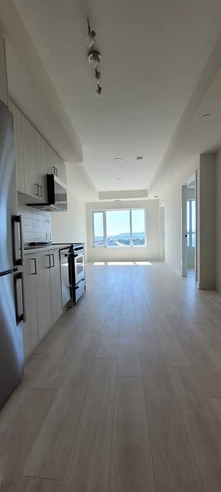 8010 Derry Road - Photo 3 of 14