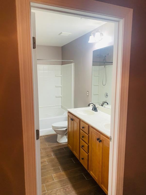 5699 Stafford Rd - Photo 3 of 10
