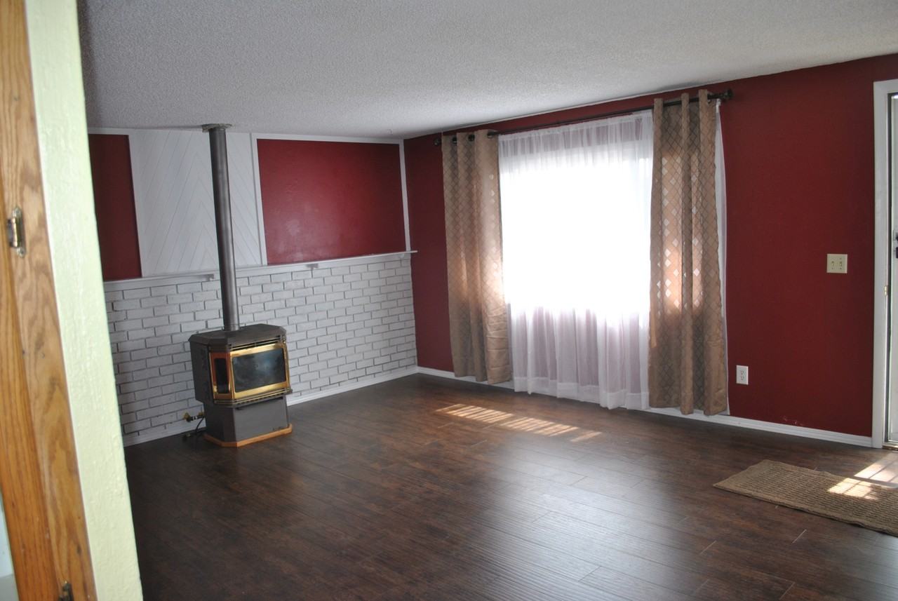 205 B St - Photo 6 of 24