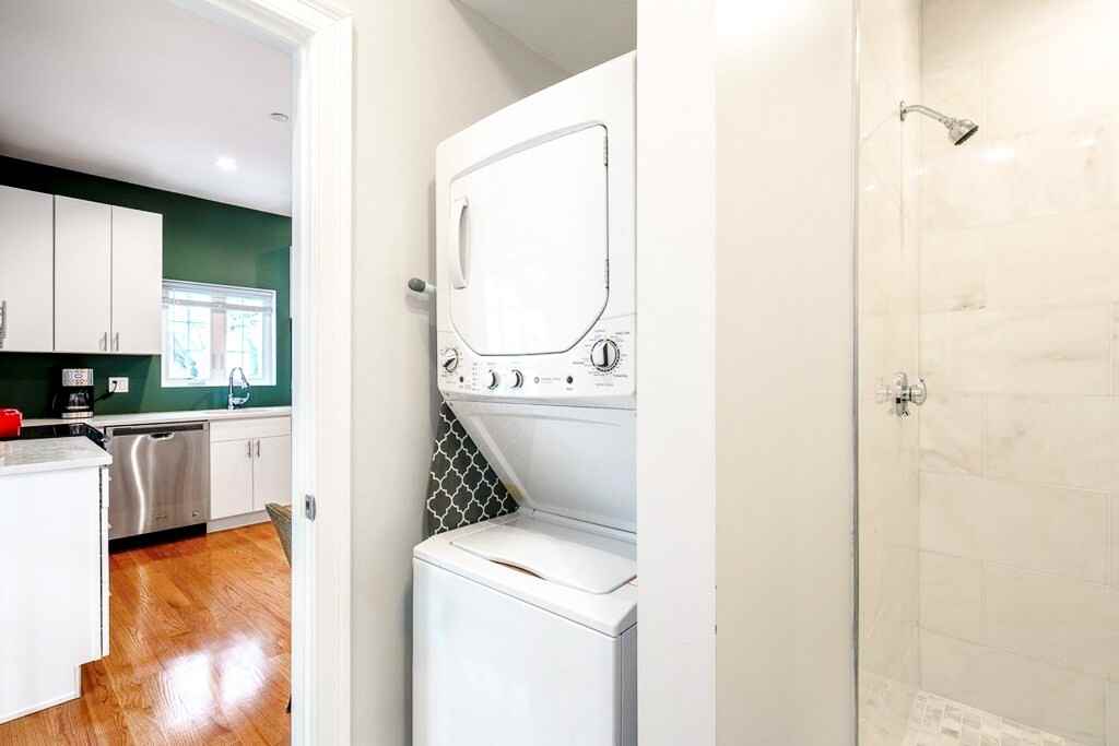 312 Sumner St #2L - Photo 7 of 9