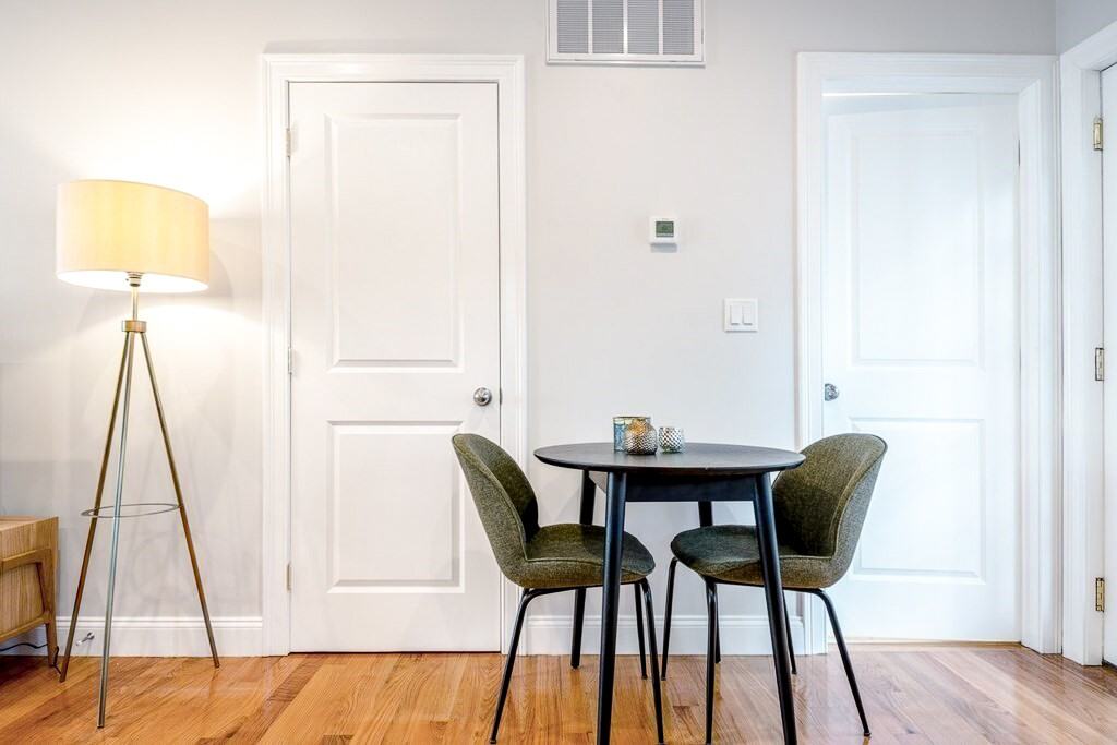 312 Sumner St #2L - Photo 6 of 9