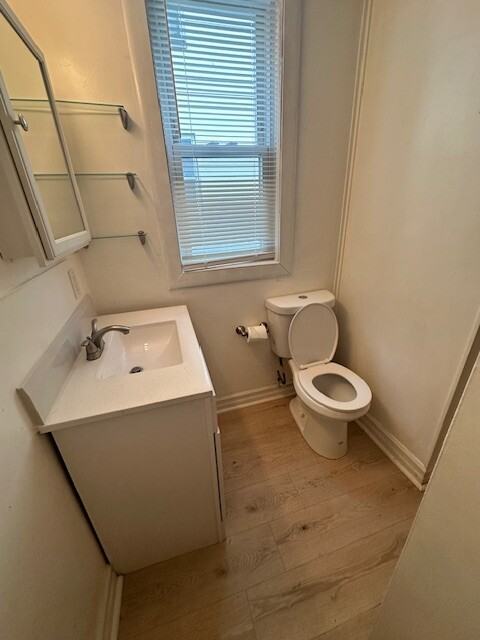 5 Clinton St #1 - Photo 5 of 12