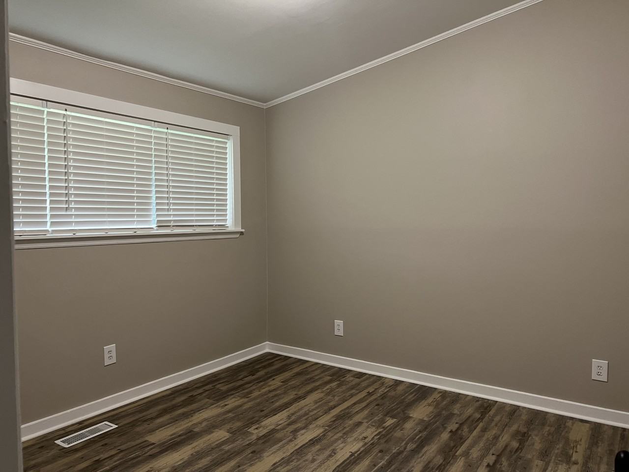 506 Saunders Pl #A - Photo 5 of 9