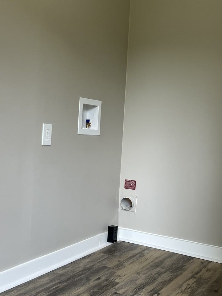 506 Saunders Pl #A - Photo 6 of 9