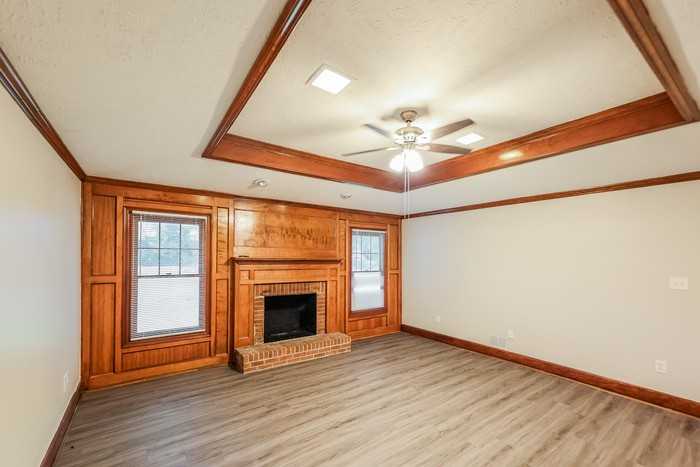 310 Kellys Gln - Photo 3 of 10