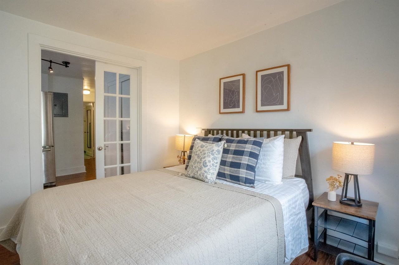 4027 Beach Drive SW - Photo 2 of 50