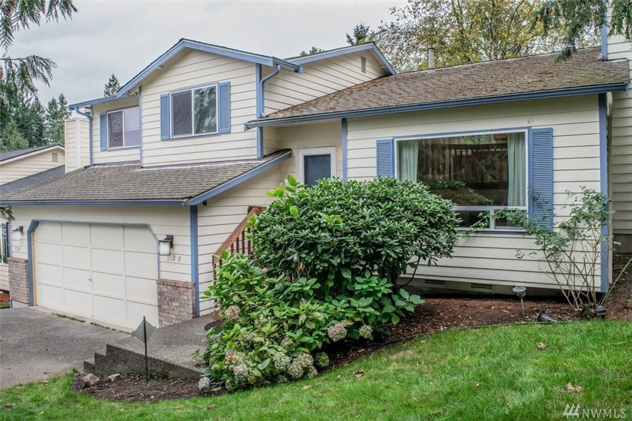 128 60th Pl Se - Photo 2 of 30