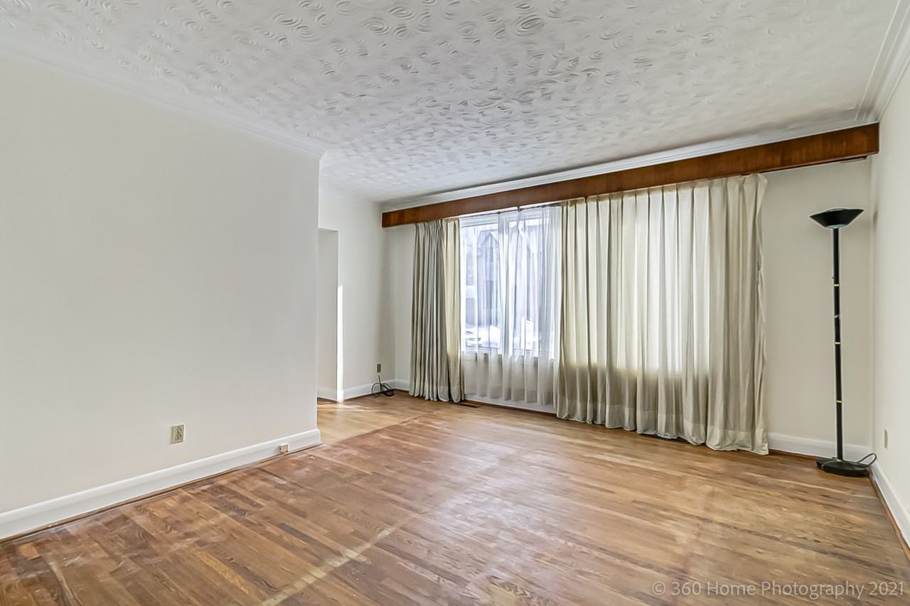 166 Moore Park Avenue - Photo 3 of 12