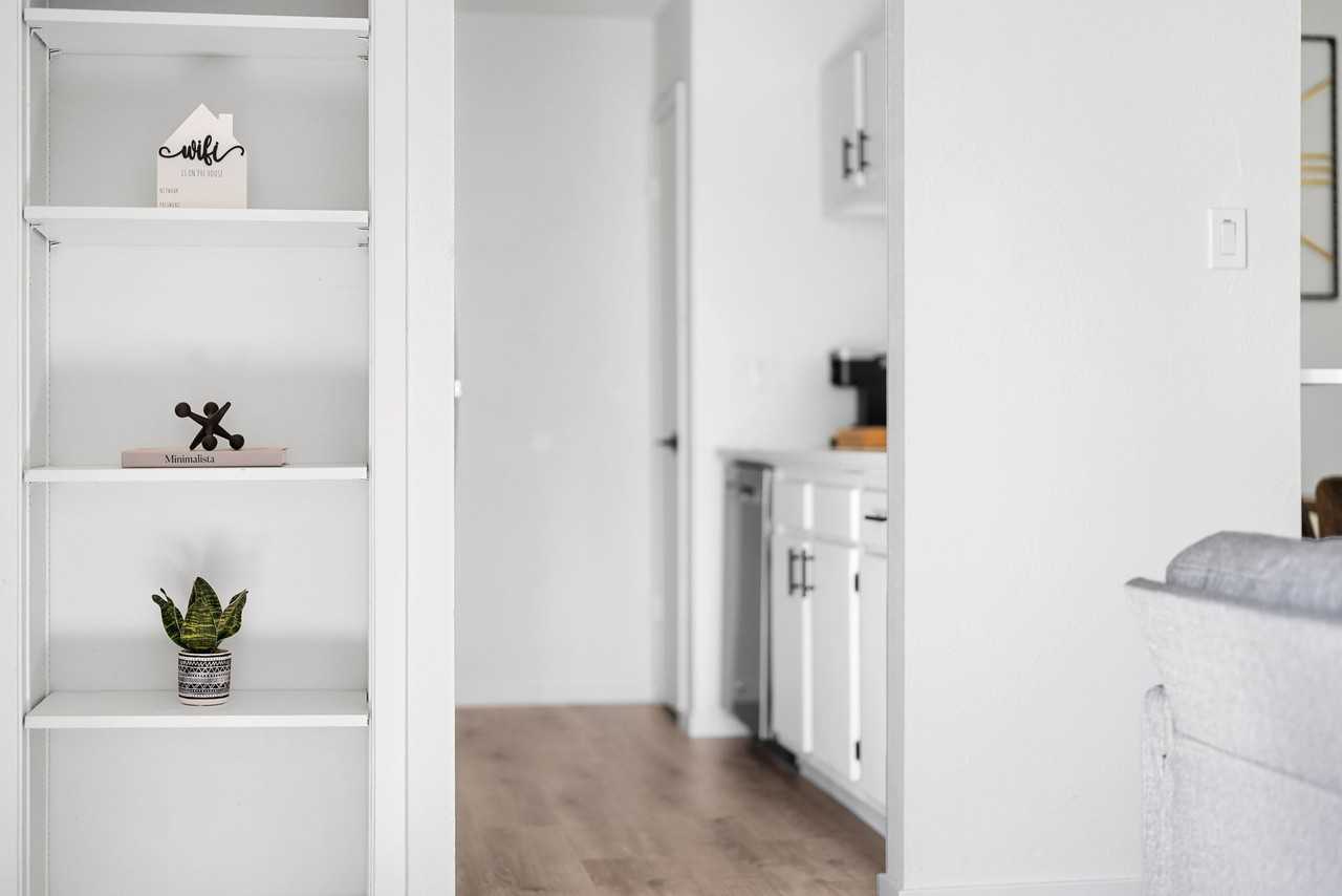 11913 Metric Blvd #B - Photo 6 of 21