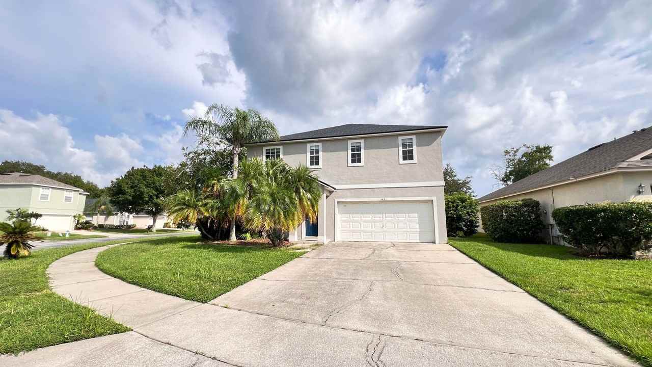 14837 Huntley Dr - Photo 2 of 38
