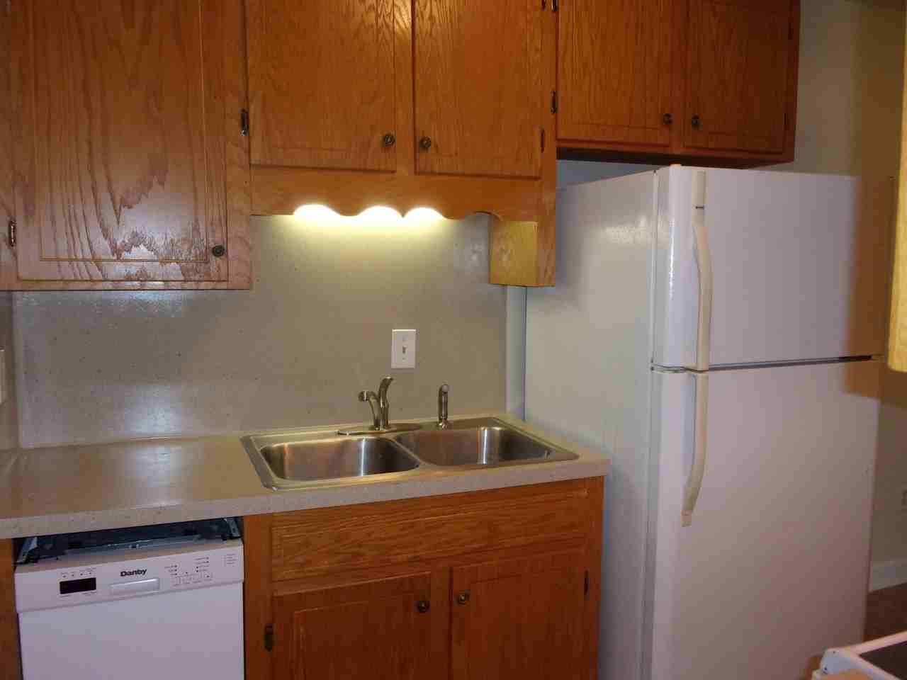 1102 Chandler Dr - Photo 6 of 13