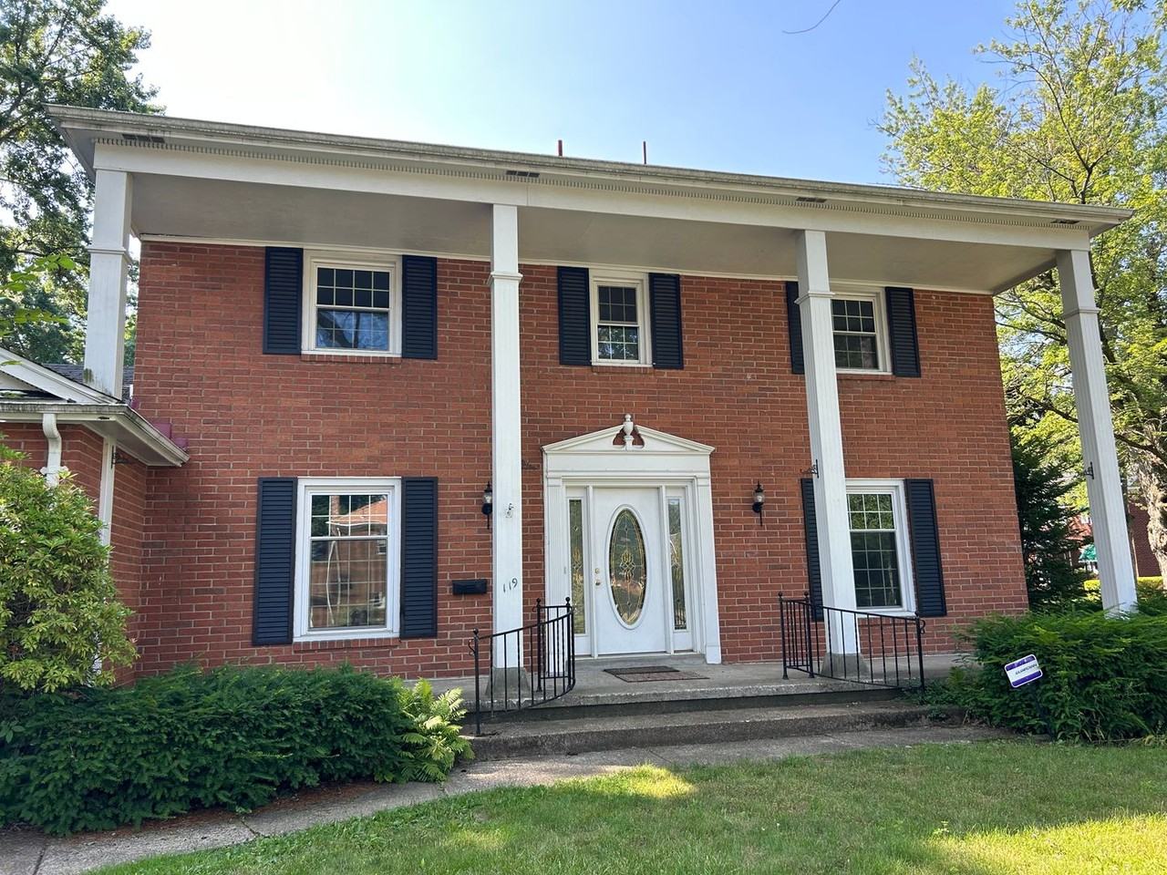 119 W 41st St - Photo 2 of 11