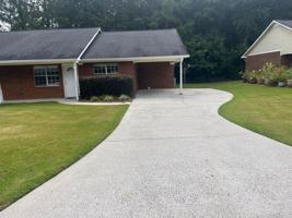 featured image of 11 Oakcrest Trl Ne