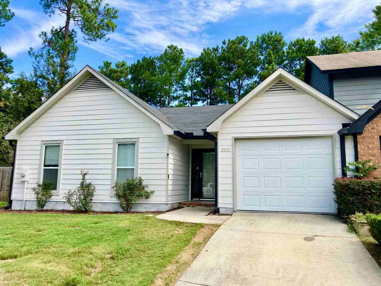 2919 Wolf Ct - Photo 2 of 30