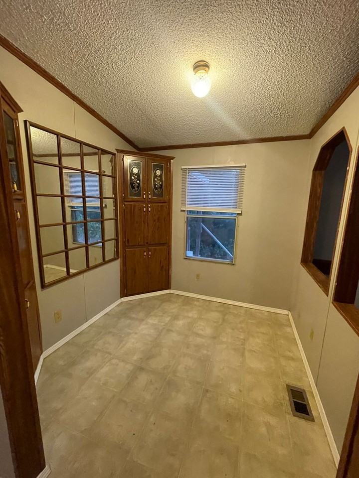 16295 16295 CR 1660 Loop - Photo 3 of 15