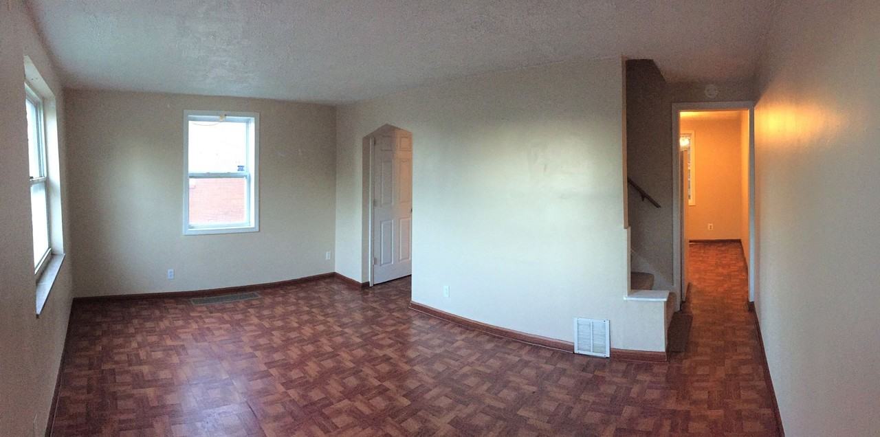 1142 Woodbine St - Photo 2 of 8