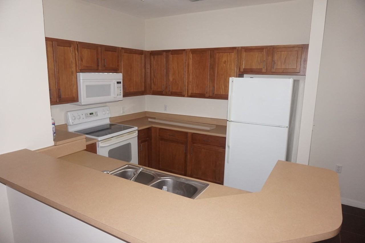 8239 Claire Ann Dr - Photo 3 of 7