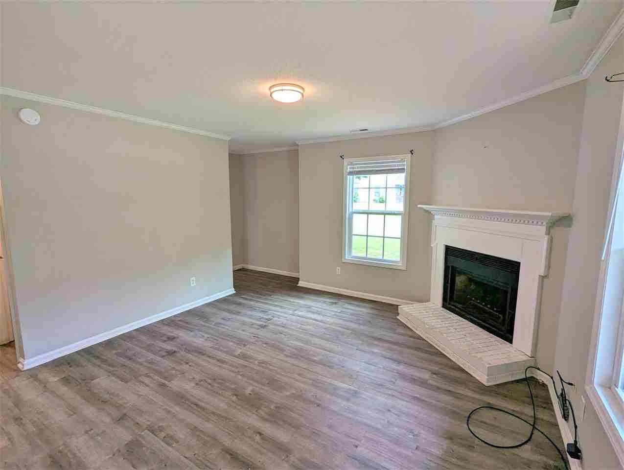 4632 Kilcullen Drive - Photo 2 of 11