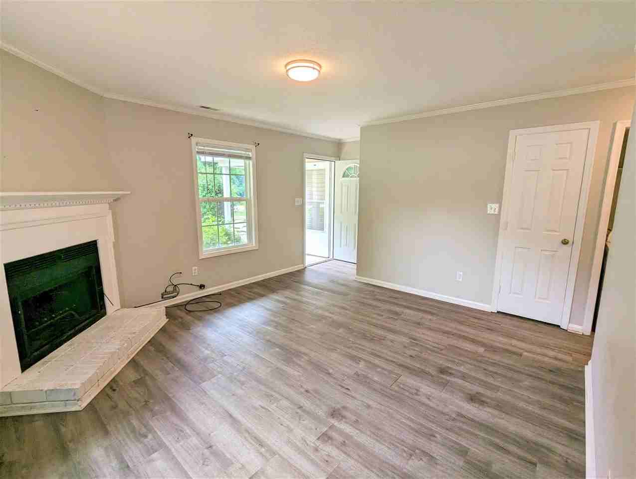 4632 Kilcullen Drive - Photo 3 of 11