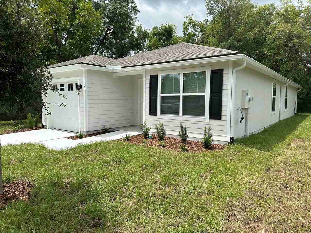 1324 Fairfax St - Photo 3 of 49