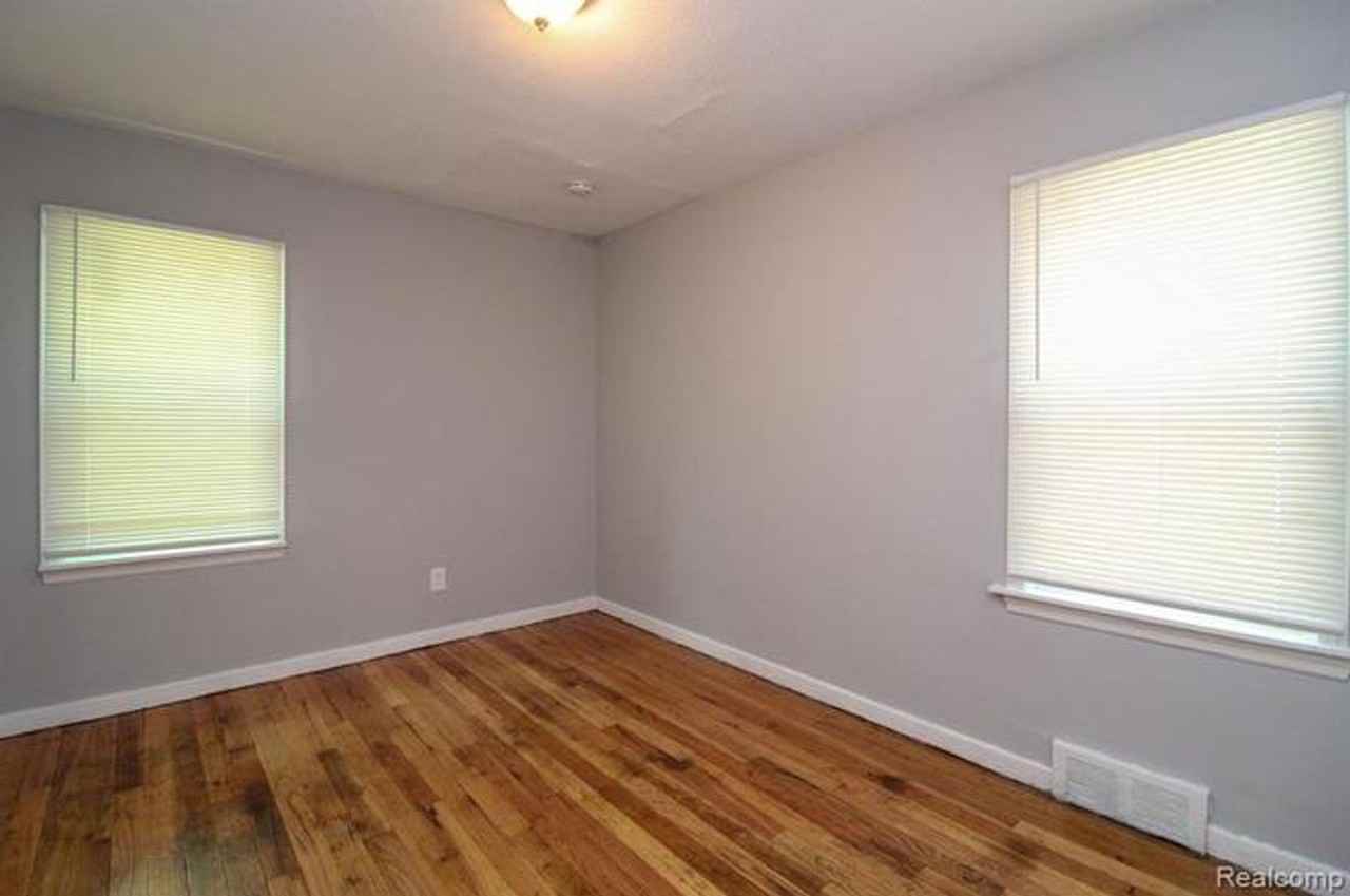 11689 Wayburn St - Photo 7 of 15