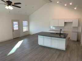 featured image of 288 Ne 25th St