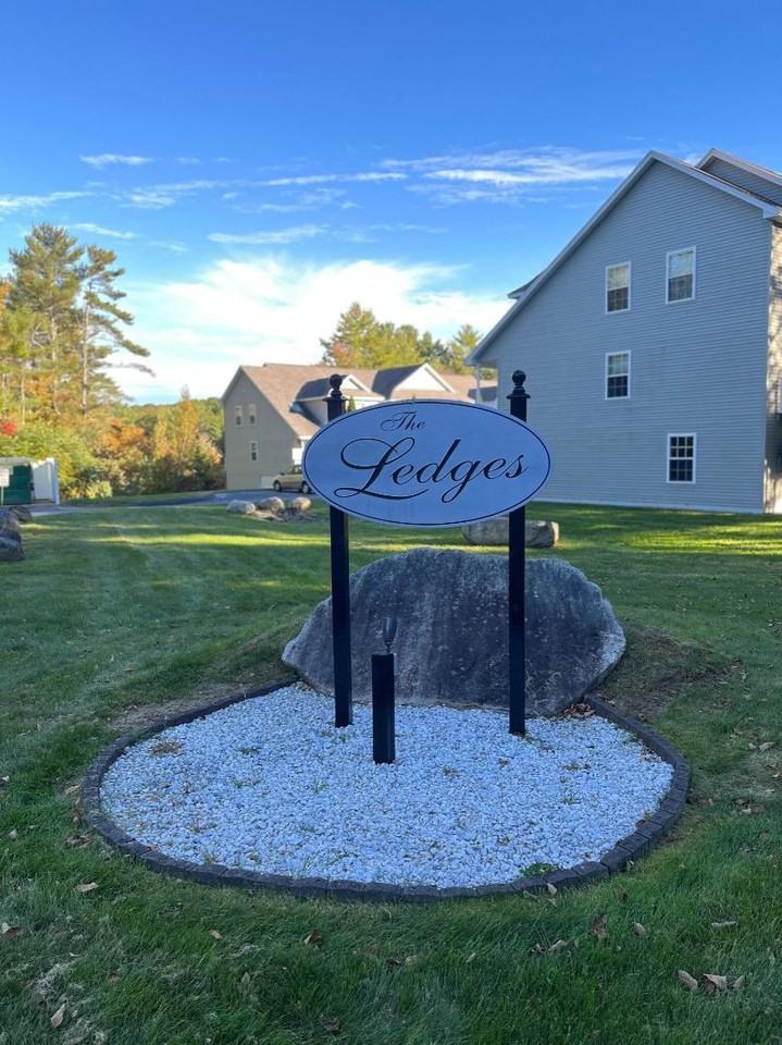 14 Ledges - Photo 3 of 30