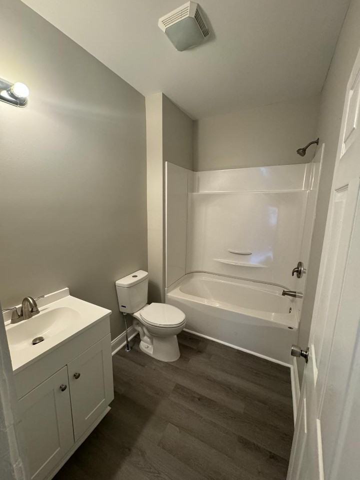 2429 Massachusetts Ave NW - Photo 3 of 9