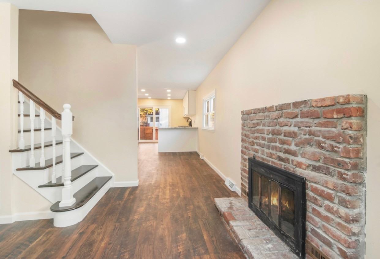 34 Nestor Street - Photo 3 of 26