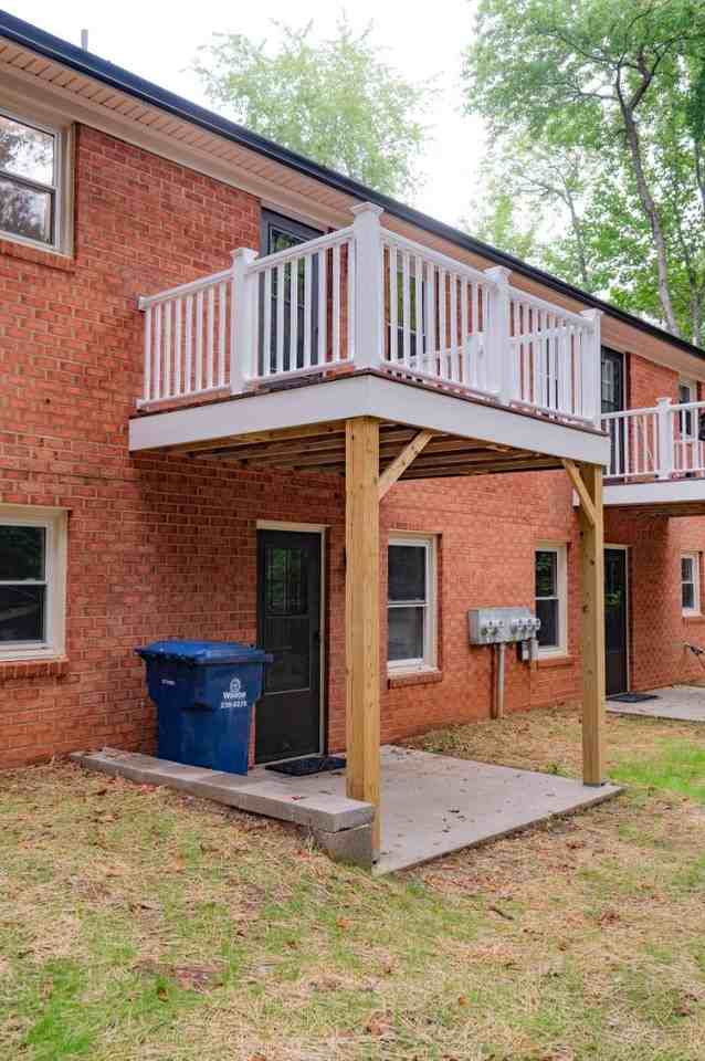 691 Timberlake Dr - Photo 4 of 4