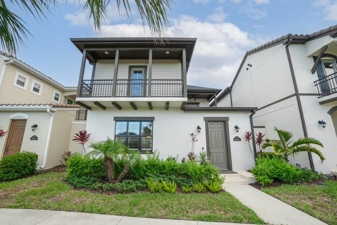 6943 Vista Hermosa Dr - Photo 3 of 20