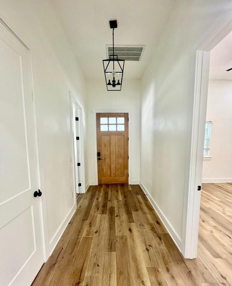 Ybor Heights Historic District House - Photo 4 of 30