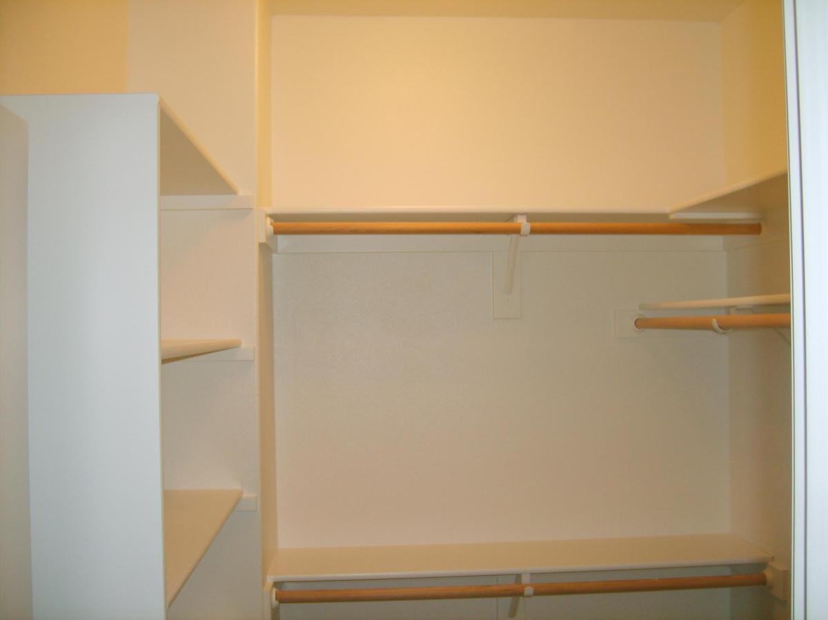 Silver Street Condos - Photo 6 of 10