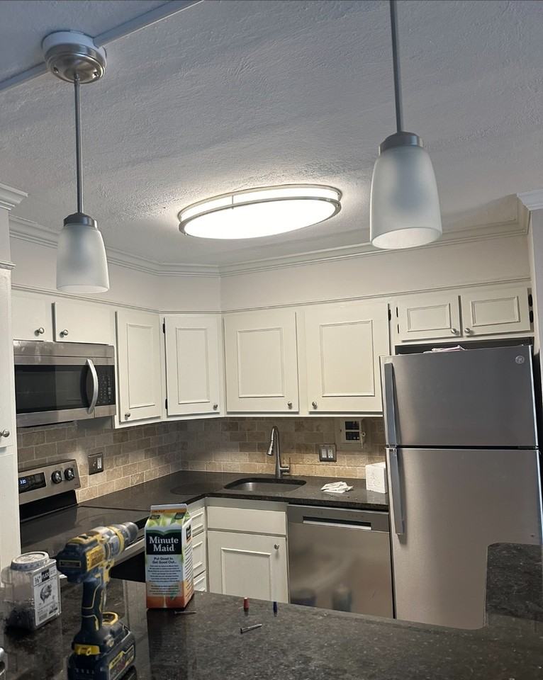 Pembroke Apartments - Photo 2 of 34