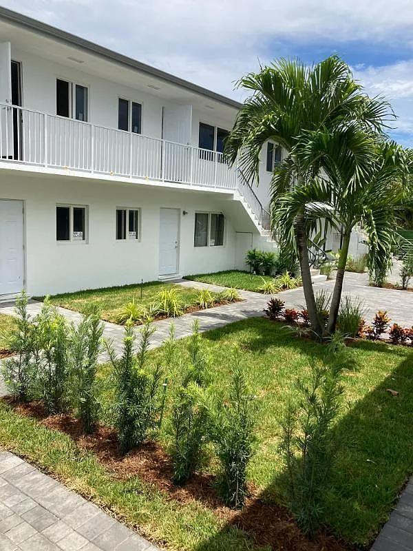 3201 Broadway - Photo 3 of 3