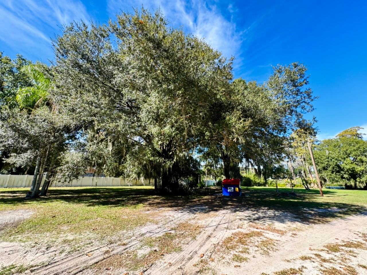 Mary Lou Apartments - Photo 4 of 10