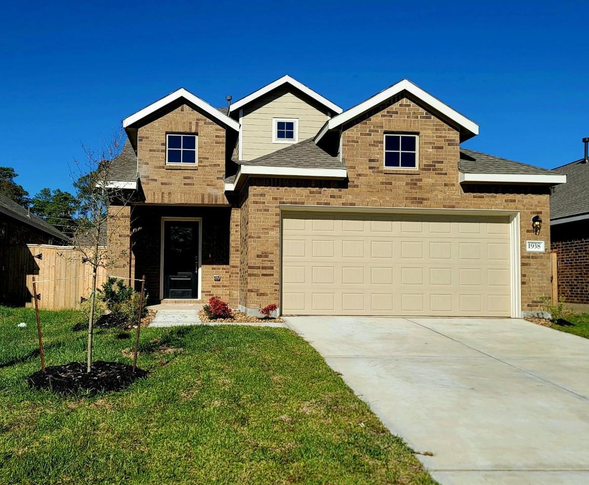 Newport Preserve - Photo 2 of 10