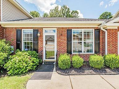 415 Bowen Falls - Photo 2 of 25
