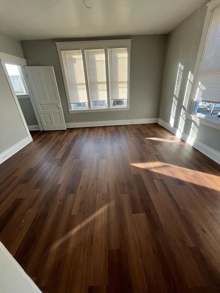 Dawson Ave - Photo 3 of 8