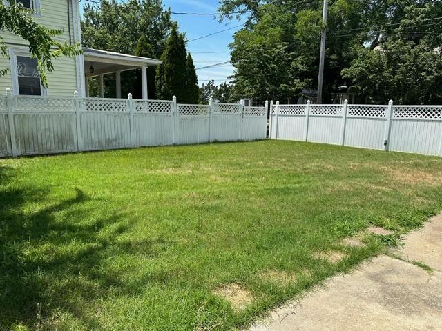 Huntington House - Photo 2 of 10