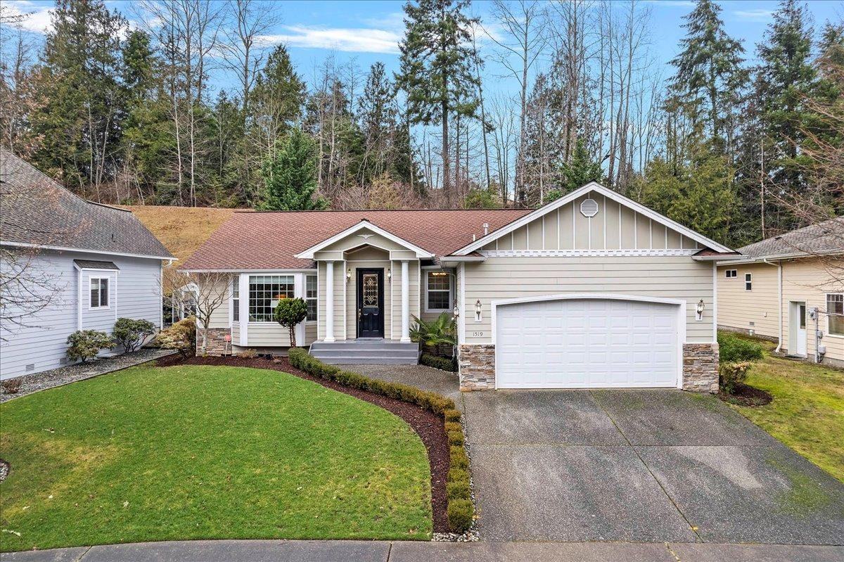 1519 Brentwood Ln - Photo 3 of 10