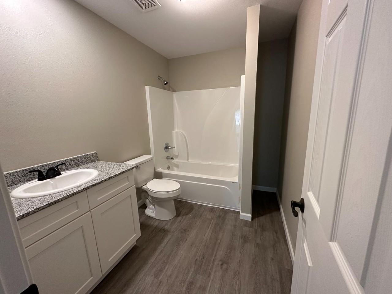 14077 JOHN CLARK RD - Photo 2 of 6