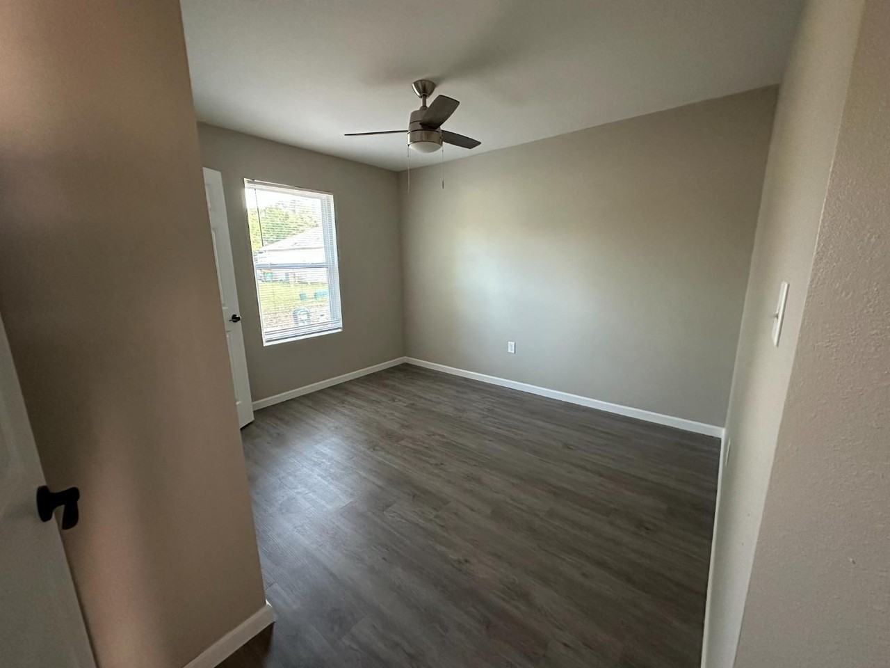 14077 JOHN CLARK RD - Photo 4 of 6