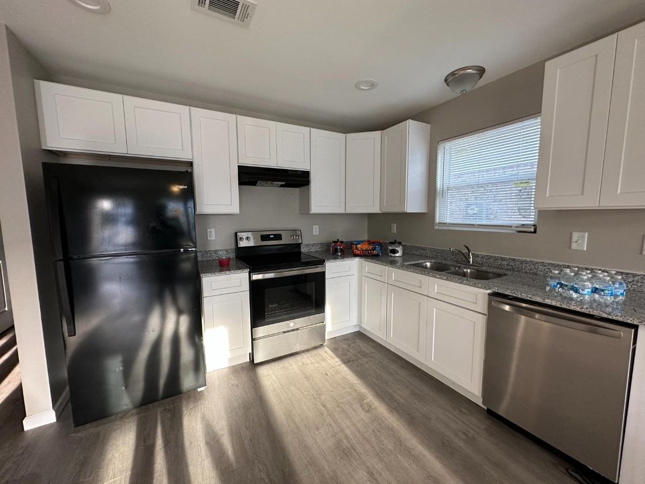 14083 JOHN CLARK RD - Photo 5 of 8