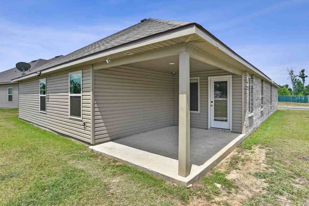 772 Gold Finch Way - Photo 3 of 10