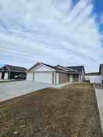 featured image of 2913 Armstrong St