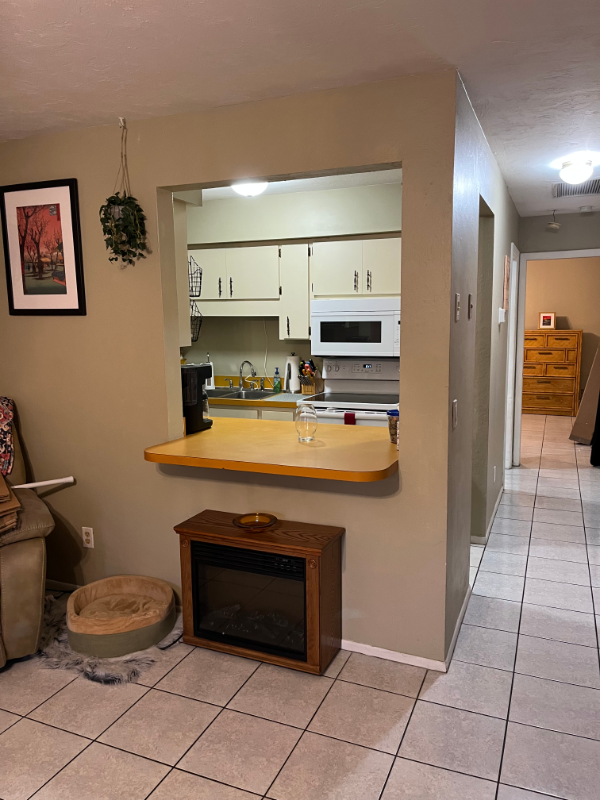 25028 Harborview Rd #3 - Photo 4 of 8